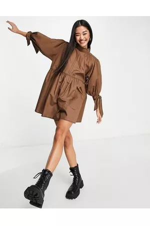 ASOS Contrast stitch tie sleeve smock playsuit in brown-Neutral