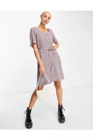 Pieces Button front tie waist tea dress in ditsy floral