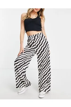 New Look Satin wide leg trousers in and whites stripe