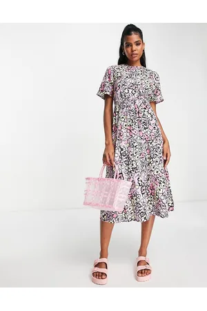 Influence Midi smock dress in bold floral print