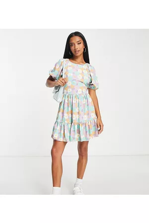 Glamorous Puff sleeve tie back tiered mini dress in pastel daisy print