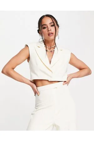 KYÒ The Brand sleeveless boxy cropped blazer co-ord in cream