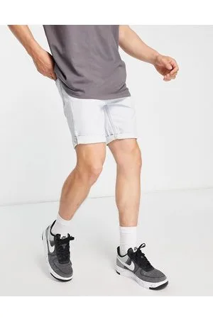 Pull&Bear Slim denim shorts in light