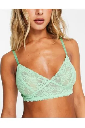 Monki Traingle bra with scallop edge in lace