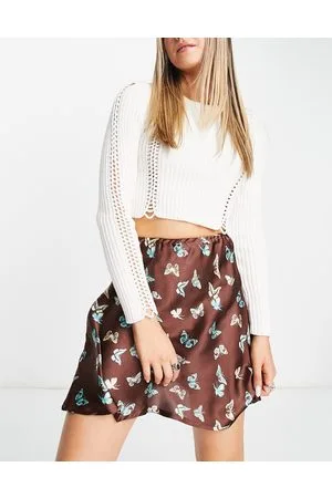 Heartbreak Satin flippy mini skirt in butterfly print