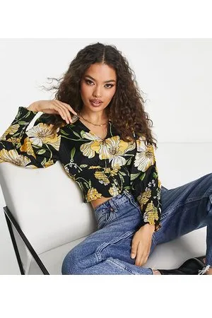 River Island Shirred hem shirt in floral