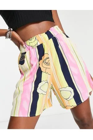 Object Stripe short in pink print