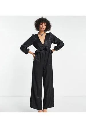 ONLY Frill detail jumpsuit in houndstooth