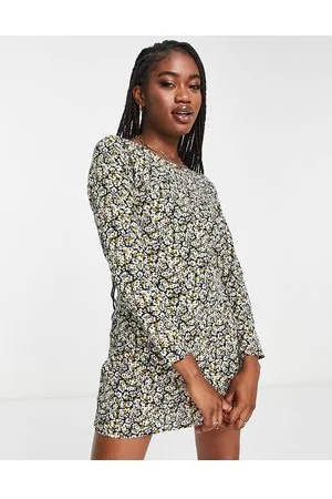 Glamorous Fitted mini shift dress in autumnal floral