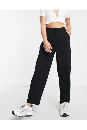 JDY Pleat detail ankle length trousers in