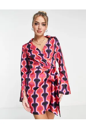 In The Style Wrap shirt dress in geo print