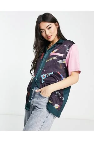 Fiorucci Logo bowling shirt with pink contrast sleeves