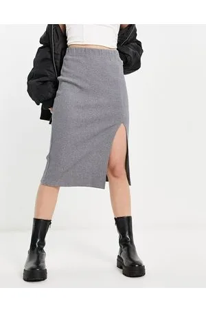 Urban Revivo Midi skirt with split in