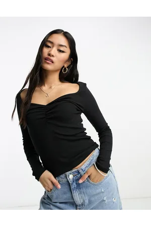 New Look Ruched sweetheart neck long sleeve top in