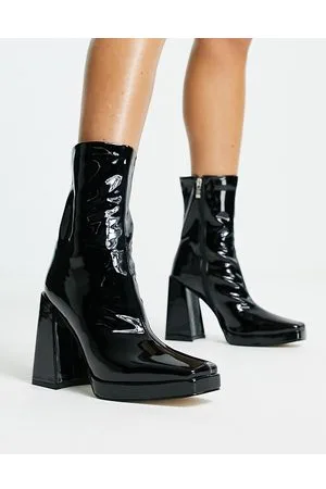 Raid Vista heeled sock boots in vinyl