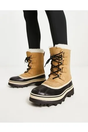 sorel Caribou Apres snow boots in tan