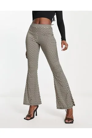 In The Style X Billie Faiers flared trousers in geo print