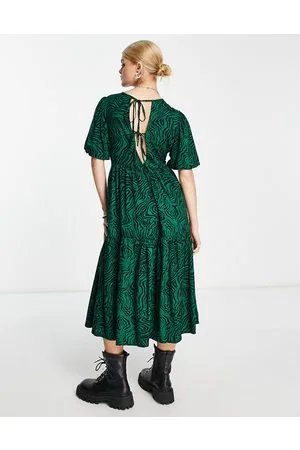 VIOLET ROMANCE Puff sleeve midi dress in animal print