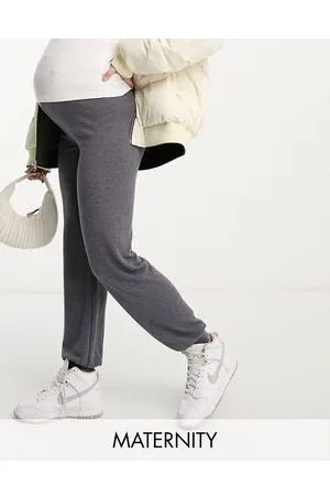 Mama;licious Maternity jersey joggers co-ord in grey
