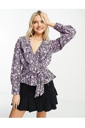 New Look Long sleeve wrap blouse in floral