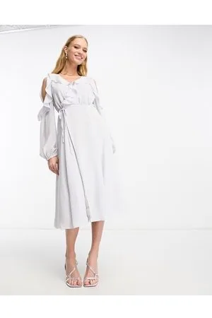 True Decadence Long sleeve dress with ruffles in light