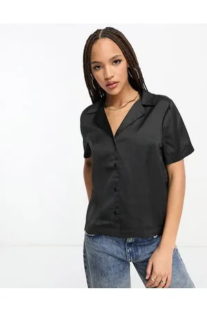 JDY Short satin shirt in
