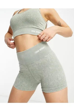 Urban Threads Seamless floral jacquard legging shorts in sage