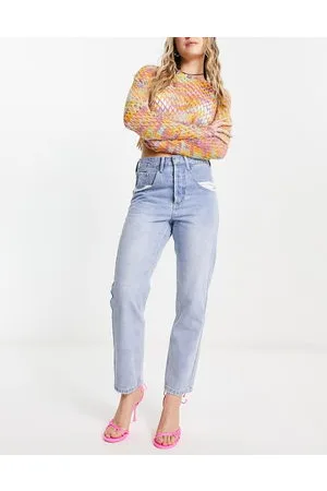 Signature Pocket detail mom jeans in mid wash