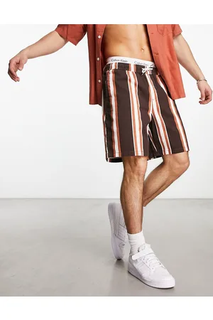 New Look Pull on stripe short in