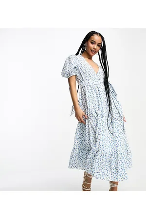 Glamorous Short sleeve tie waist wrap maxi dress in bud floral