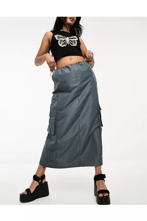 ONLY Cargo midi skirt in charcoal