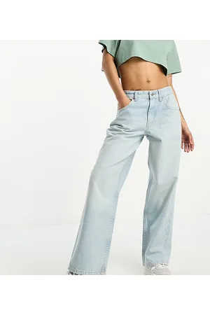 ASOS ASOS DESIGN Petite baggy boyfriend jean in light