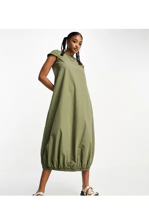 COLLUSION Puffball maxi dress in khaki