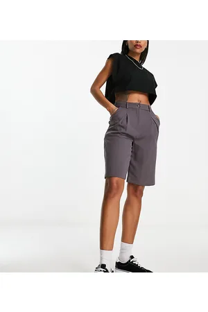 Reclaimed Longline mensy shorts in