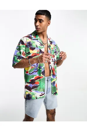 GANT Short sleeve revere collar relaxed fit all over print shirt in