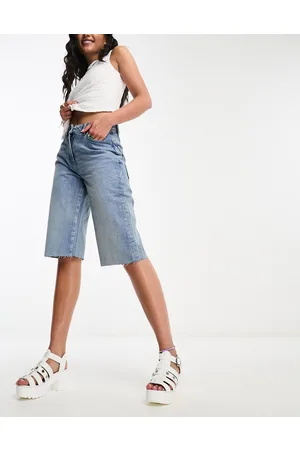 COLLUSION Baggy denim skater short in light