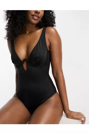 Dorina Untouched Oasis underwire swimsuit in