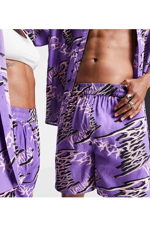 COLLUSION Unisex typo print shorts co ord in