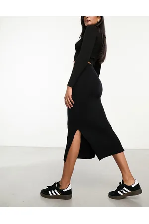 Pieces Knitted midi skirt in
