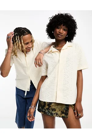 Guess Unisex eyelet short sleeve shirt in off
