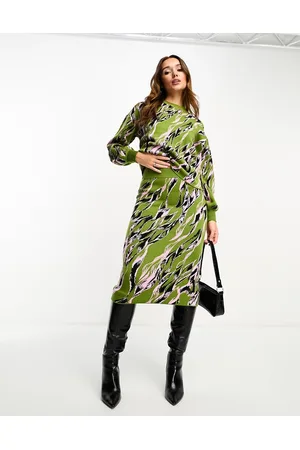 Y.A.S Knitted midi skirt co-ord in abstract print