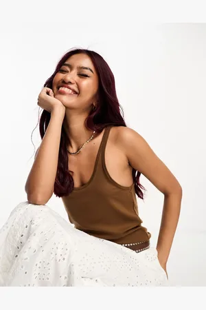 Miss Selfridge Longline soft touch rib vest top in chocolate