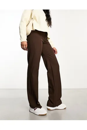 Pull&Bear High waisted tailored straight leg trouser with front seam in chocolate