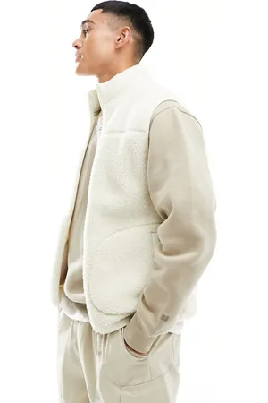 New Look Borg gilet in off