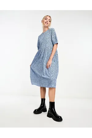 Monki Short sleeve mini dress in meadow floral