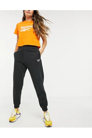 Reebok Classic logo french terry cuffed joggers in