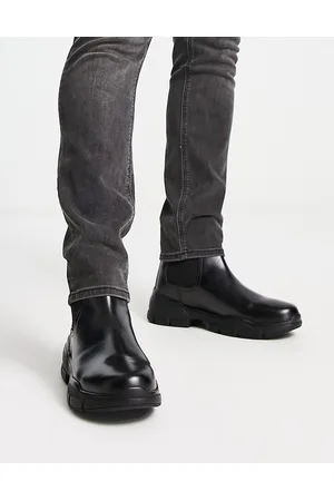 Red Tape Cleated sole chelsea rain boots in leather
