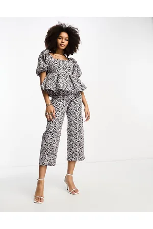 Glamorous Wide leg tailored trousers in pink jacquard co-ord