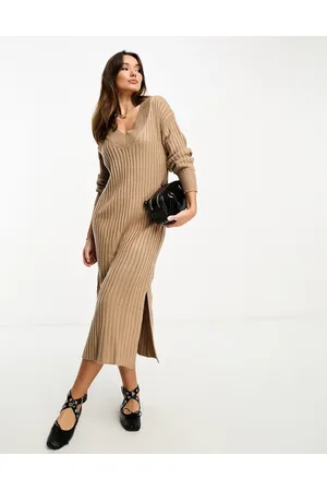 River Island V-neck rib maxi jumper dress in cream