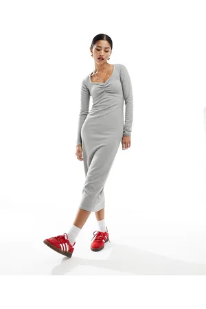 New Look Sweetheart ribbed midi dress in